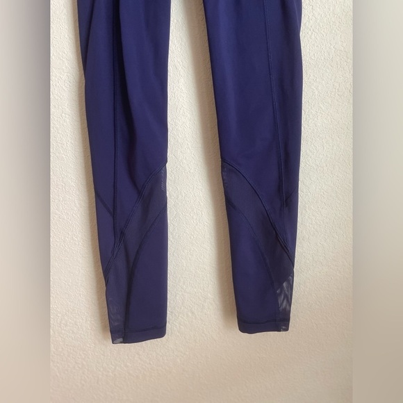Lululemon Run: Inspire Tight II blue Luxtreme 7/8 Mesh size 2 - Picture 7 of 9
